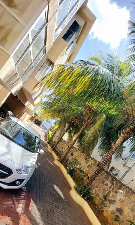 Last Moon Flic en Flac Exterior foto