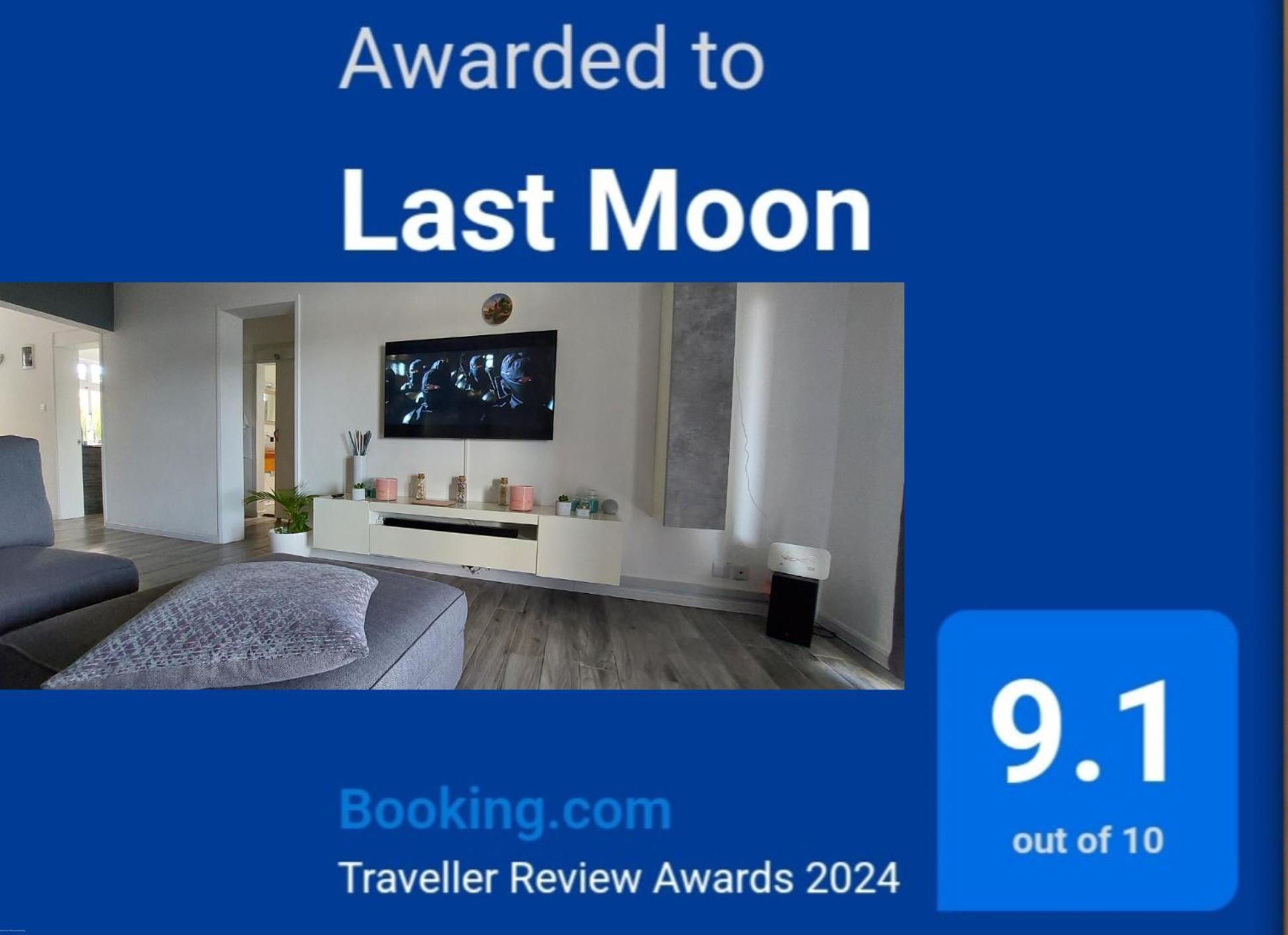 Last Moon Flic en Flac Exterior foto